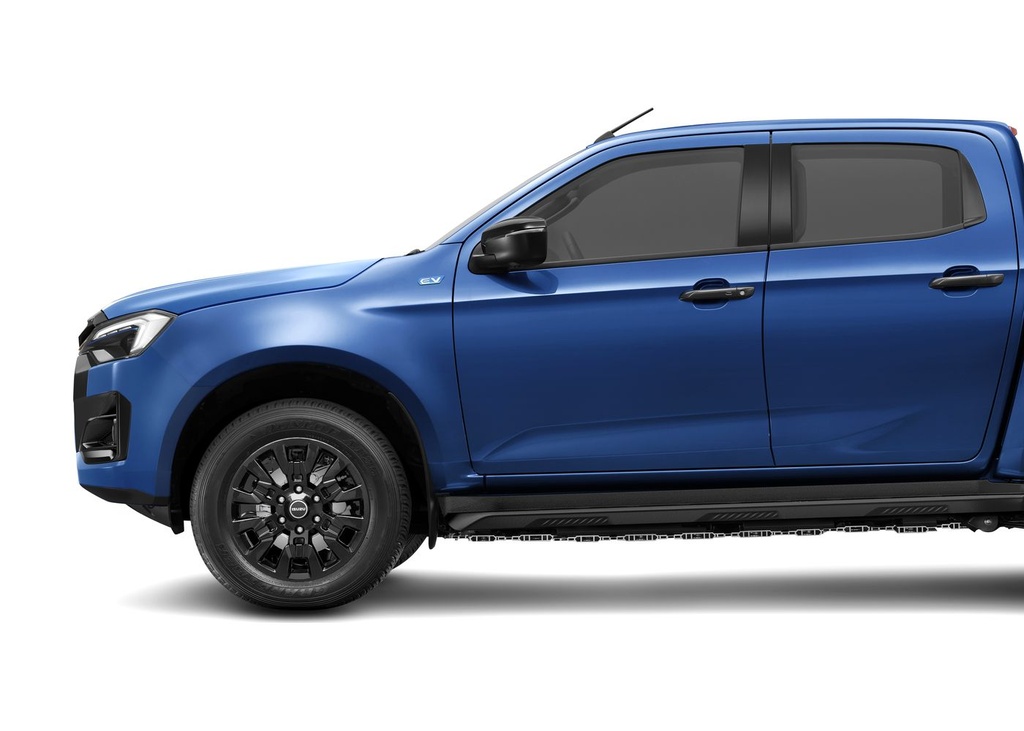 ISUZU D-MAX 2.2 CREW Nitro Sport EV (2)